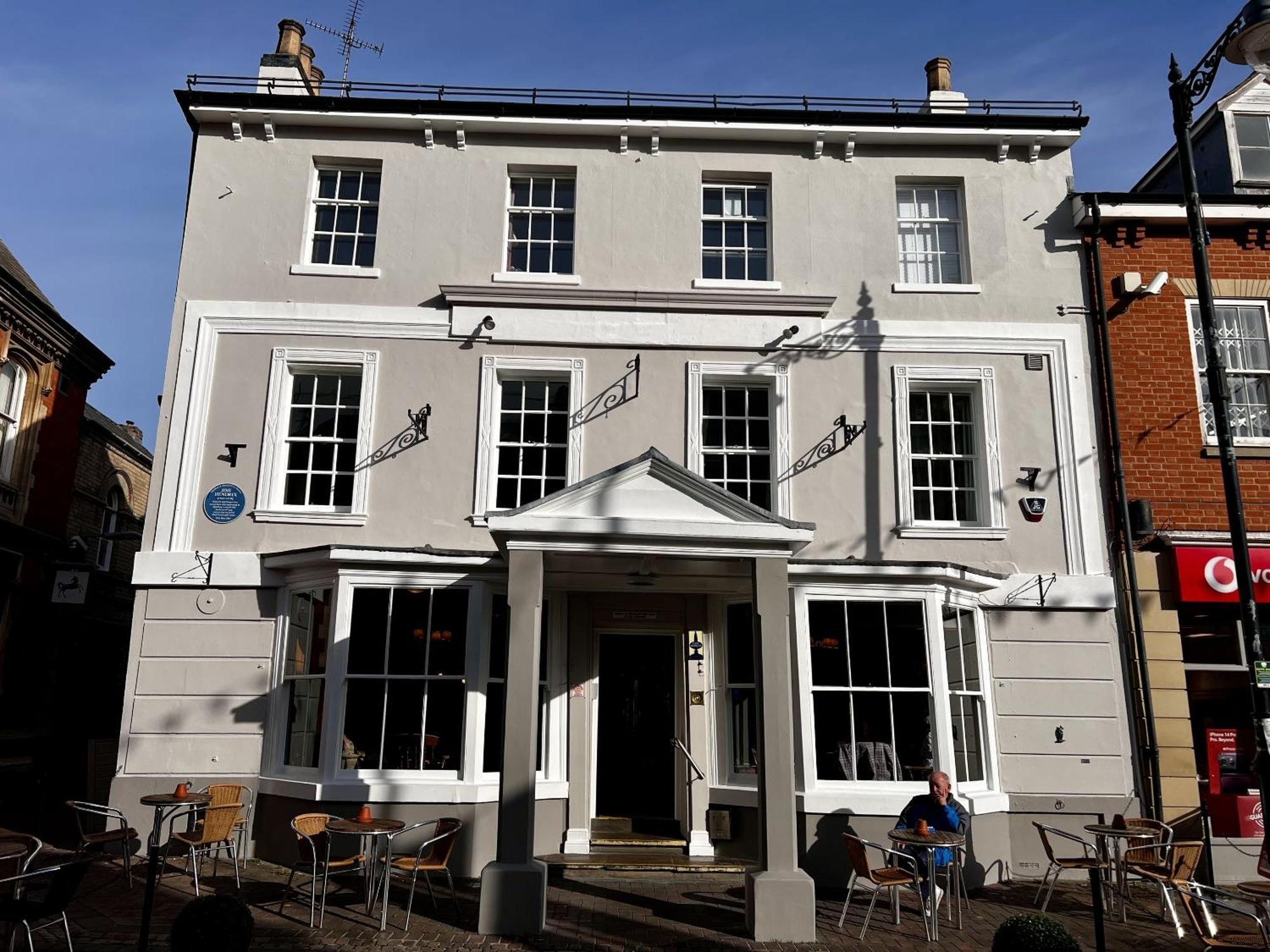 The Red Lion Hotel Spalding Room photo