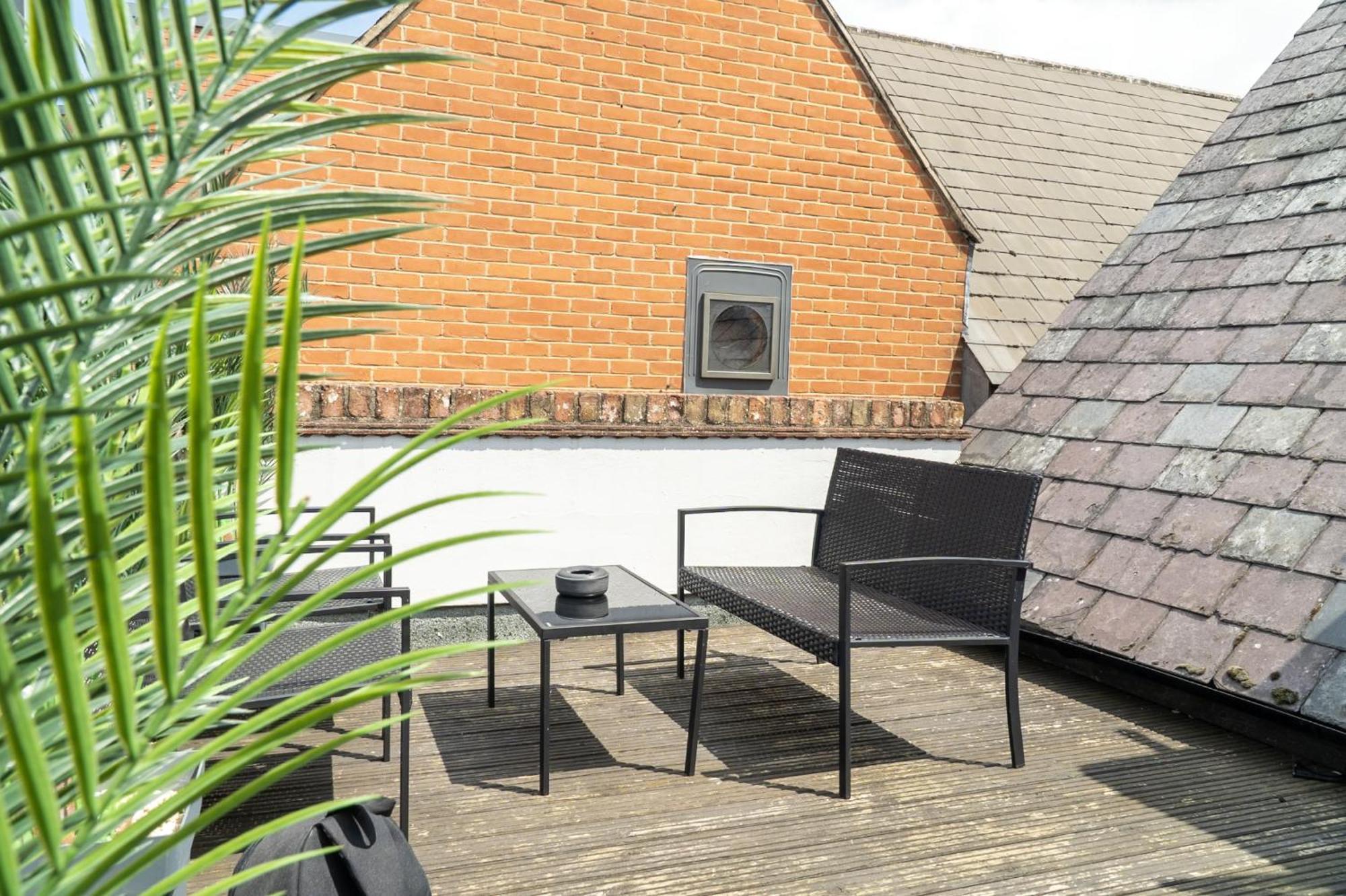 The Red Lion Hotel Spalding Room photo